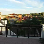 En-Ikia: Spacious And Comfortable 2 Bedroom Apartment