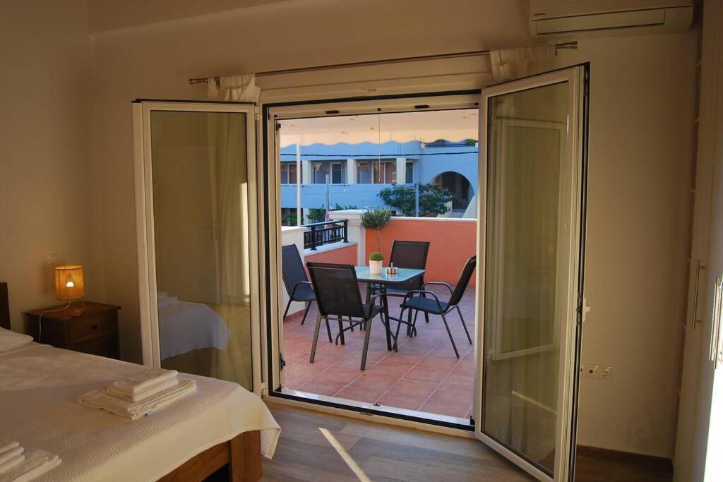 En-Ikia: Spacious And Comfortable 2 Bedroom Apartment Apartment